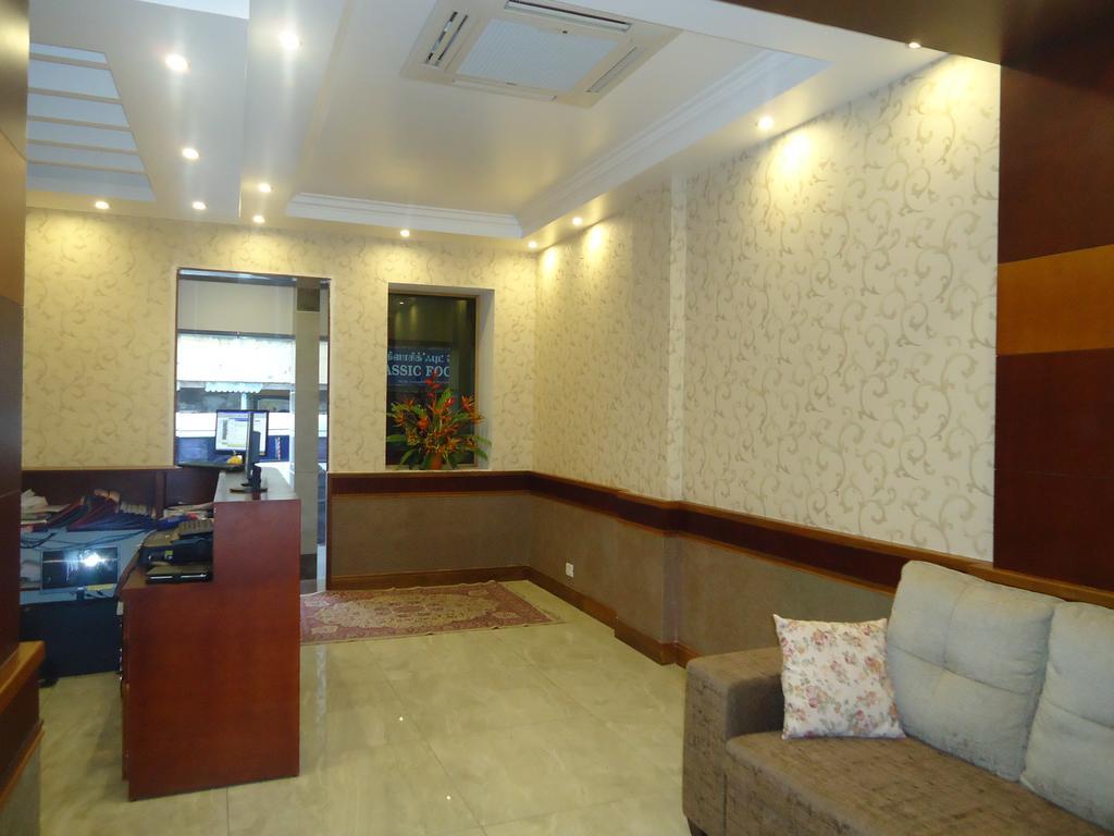 Pleasant Inn Пудучеррі Екстер'єр фото