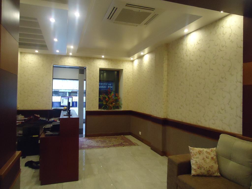 Pleasant Inn Пудучеррі Екстер'єр фото